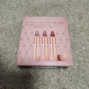 Brand new Charlotte Tillbury Lip Kit